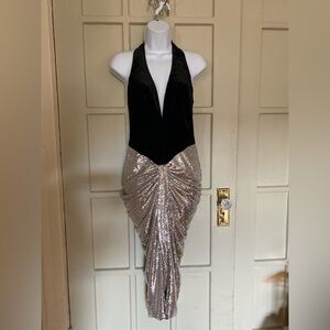 Lbv Embellished Sequin Ruched Halterneck NWT size 6 - silver and black